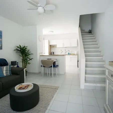 Beachcomplex House With Communal Pool Apartment Corralejo